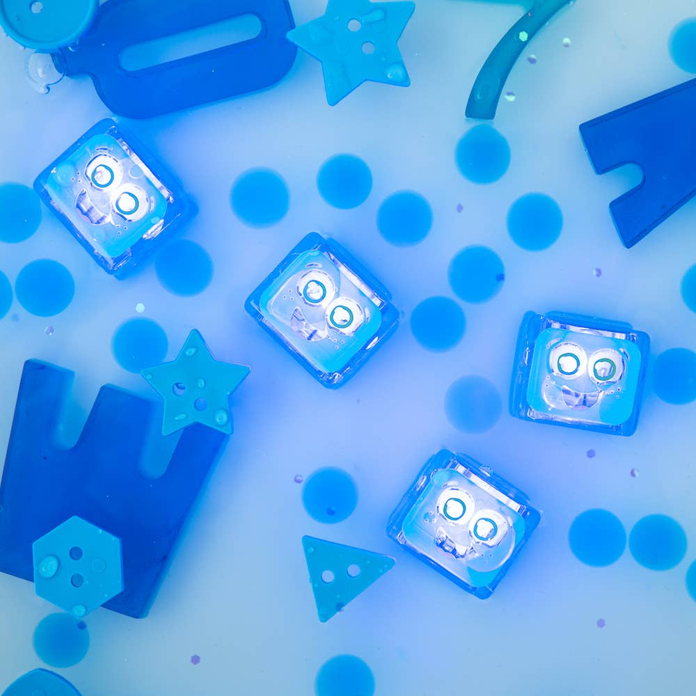 Cubes lumineux pour le bain bleu
