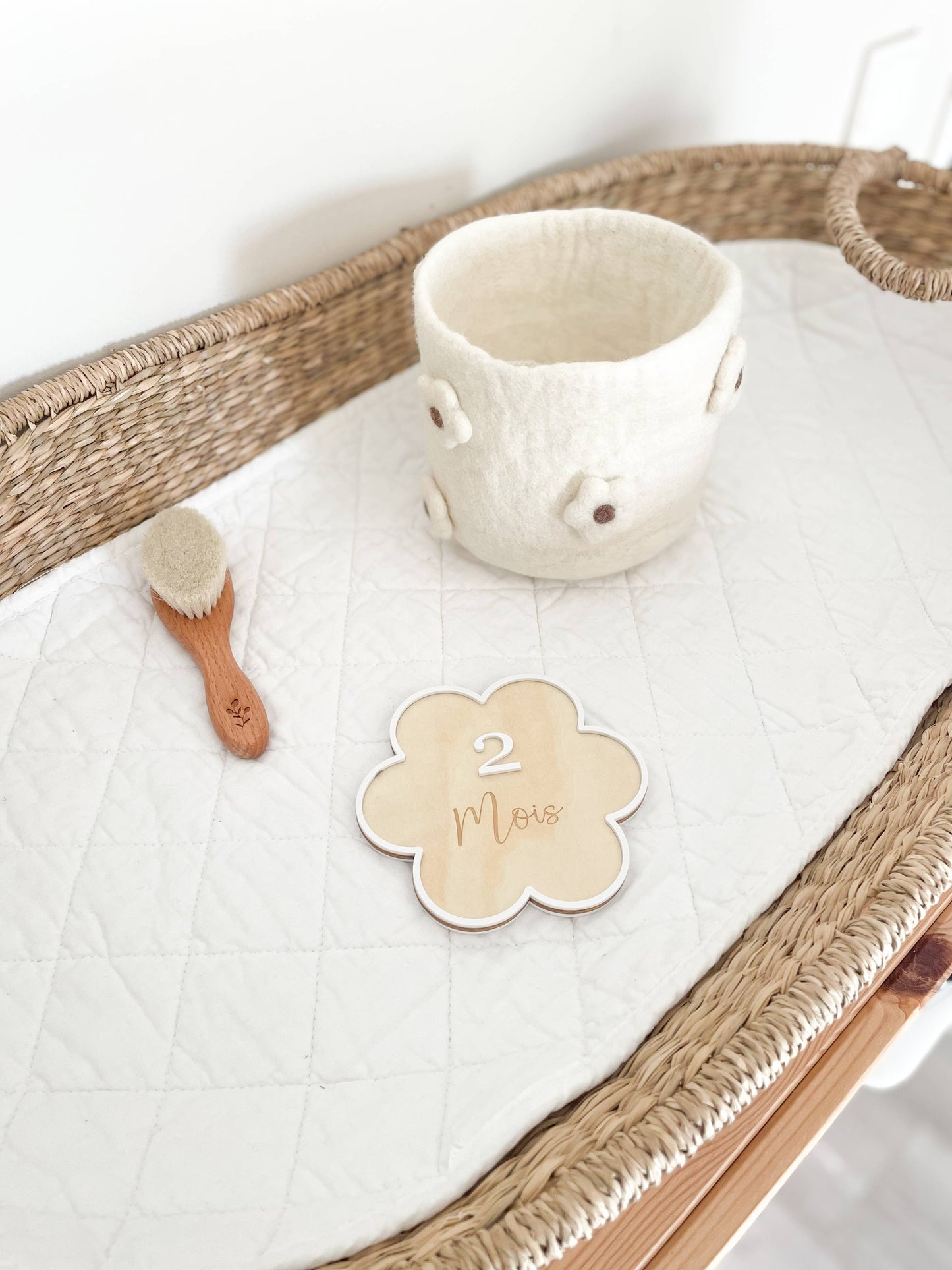 Panier fleurs en laine feutrée
