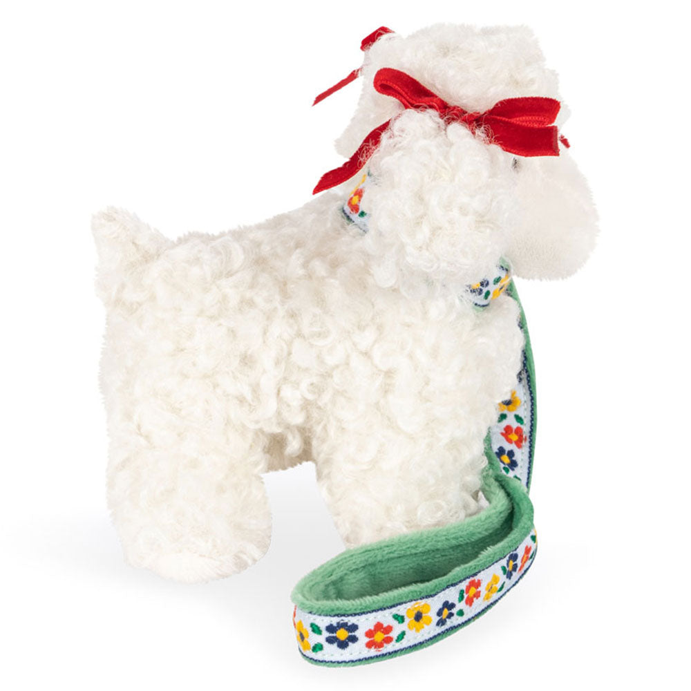 Petit chien Odette dans sa niche Konges Slojd