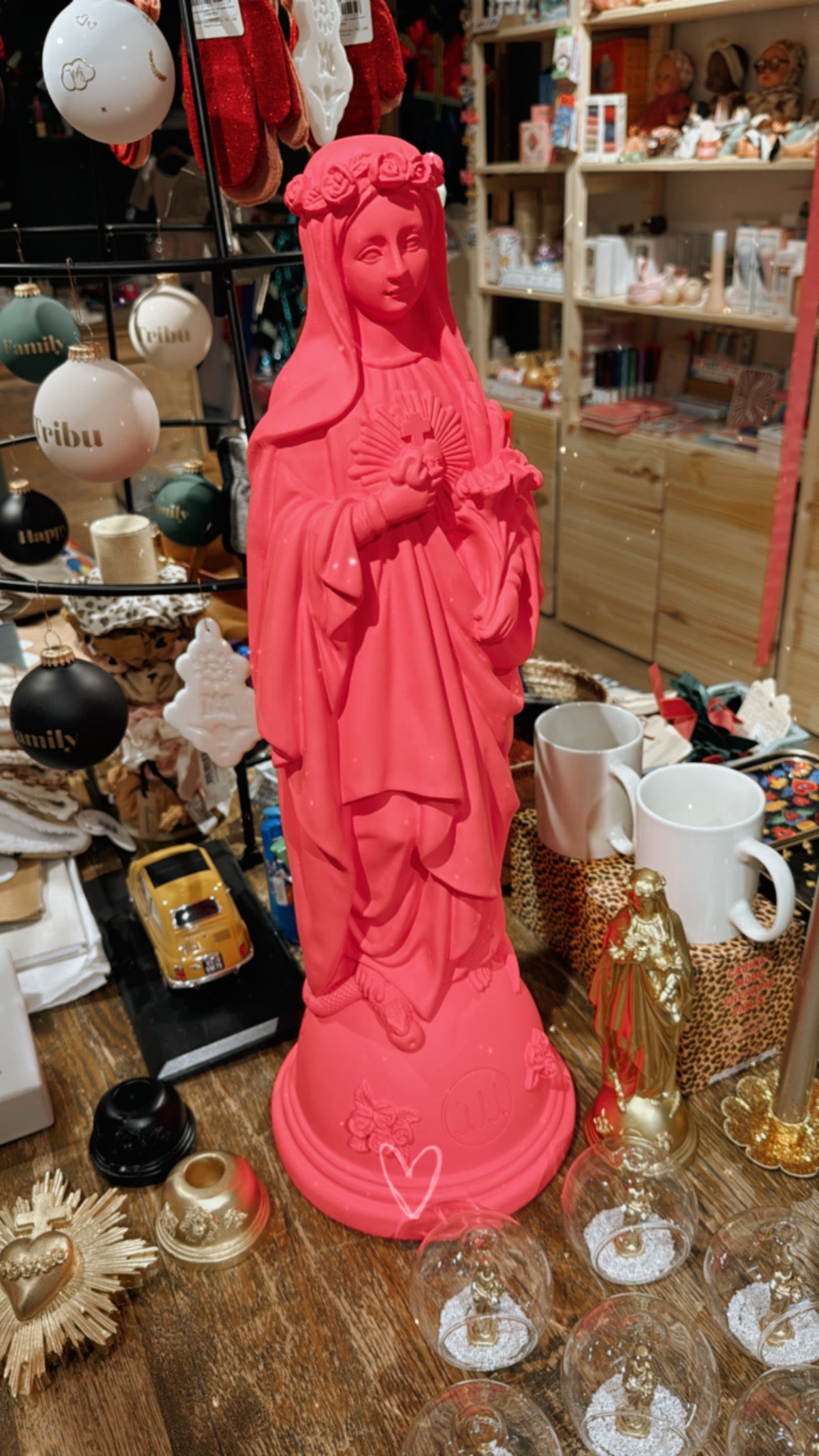 Statue Marie aux fleurs 60 cm