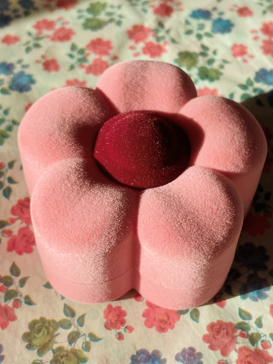 Petite écrin fleur avec bague licorne Konges Slojd