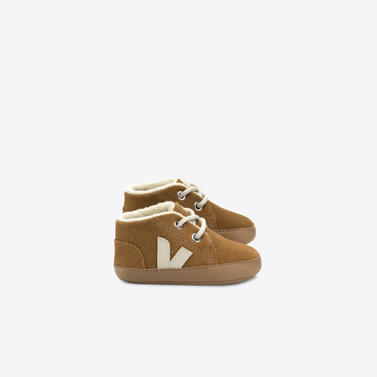 Veja : chaussons camel pierre en cuir suédé