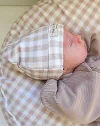 Bonnet de naissance en jersey