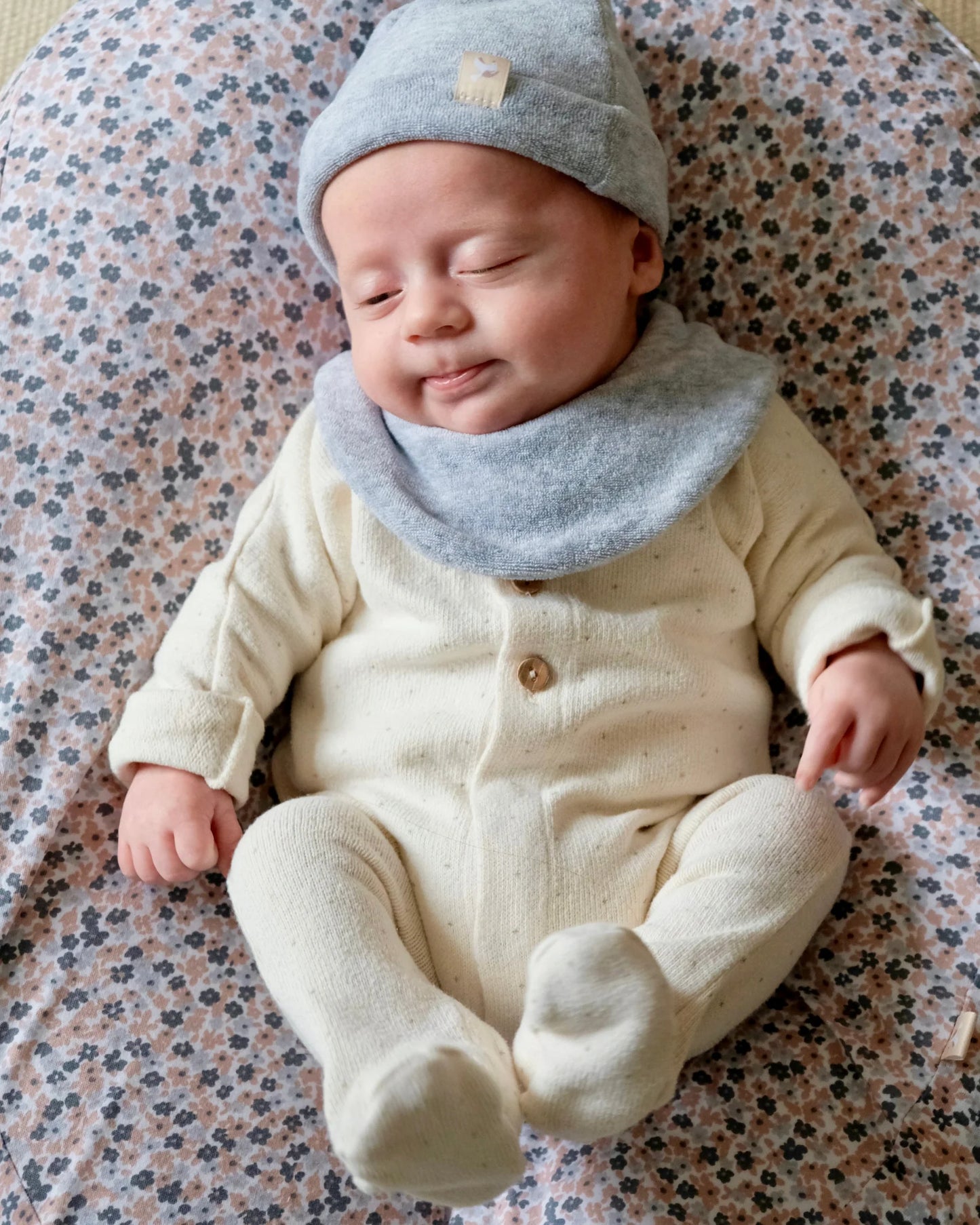Bonnet de naissance en jersey
