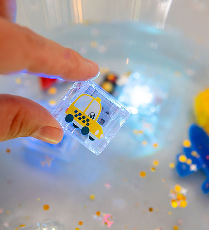 Cubes lumineux pour le bain Autos