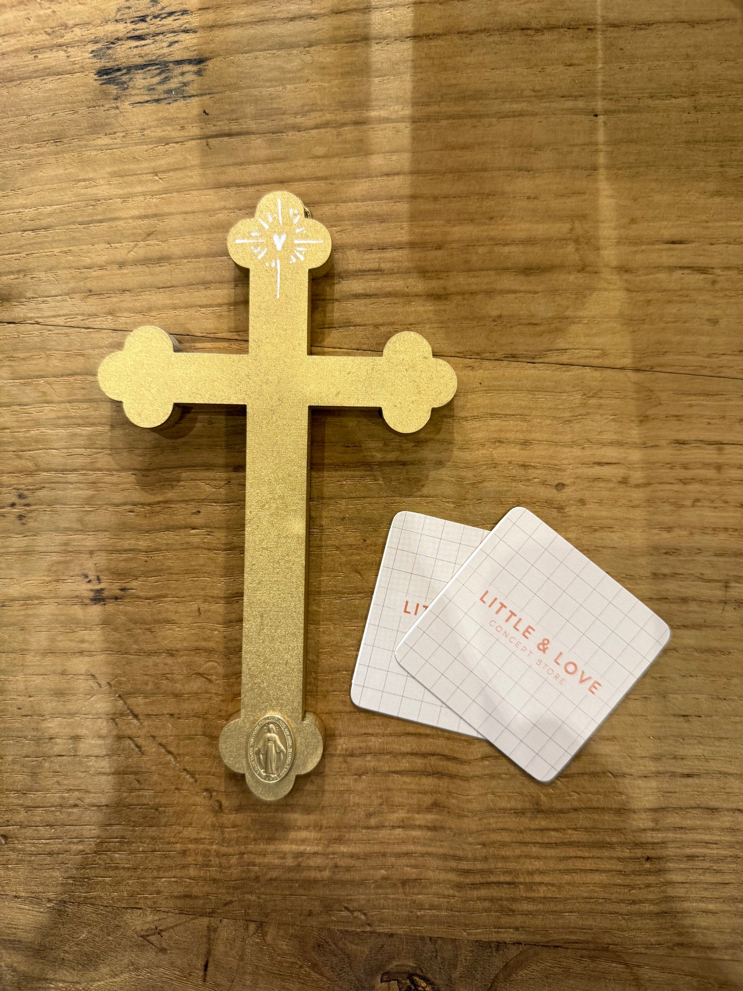 Croix en bois 16 cm