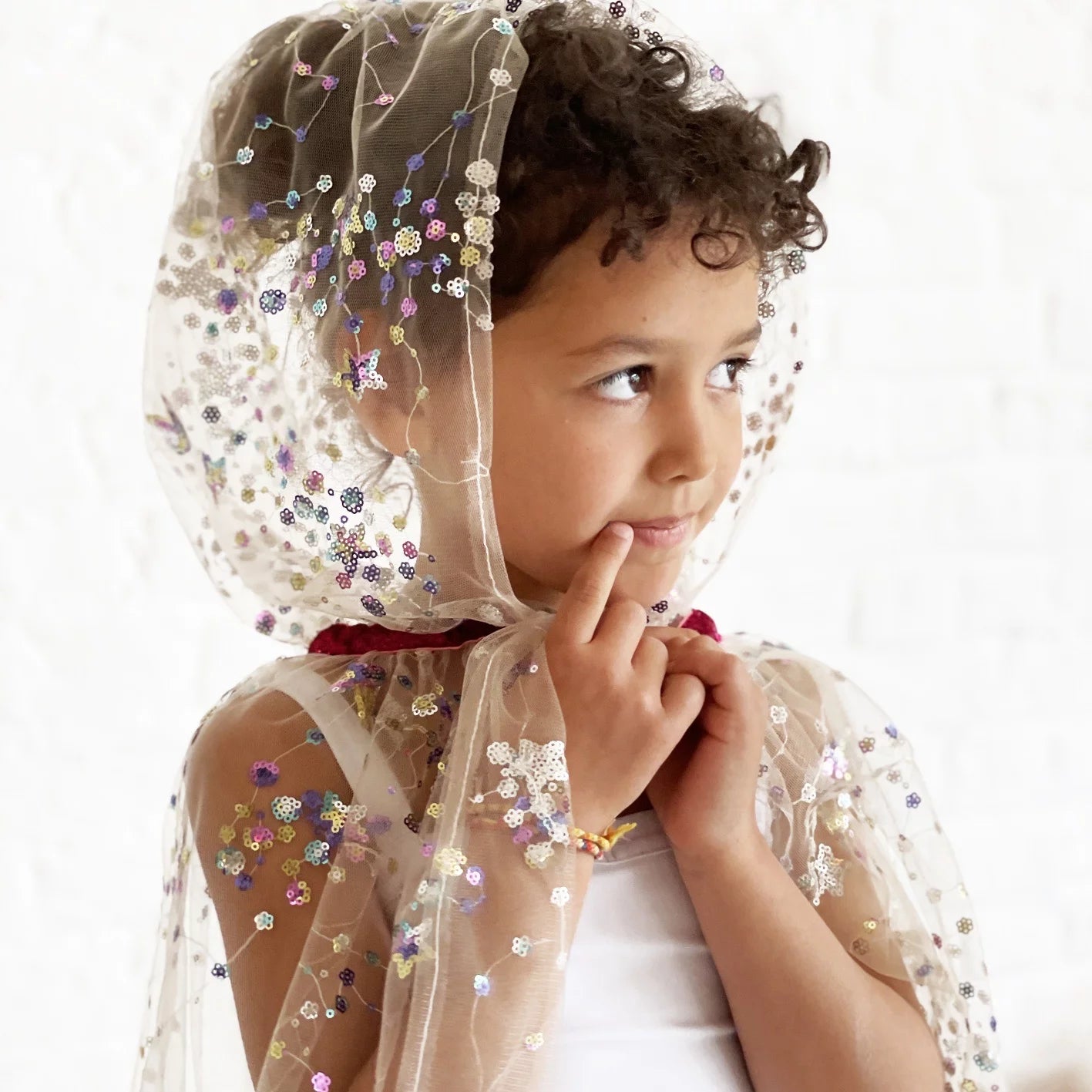 Cape de fée multicolore à sequins