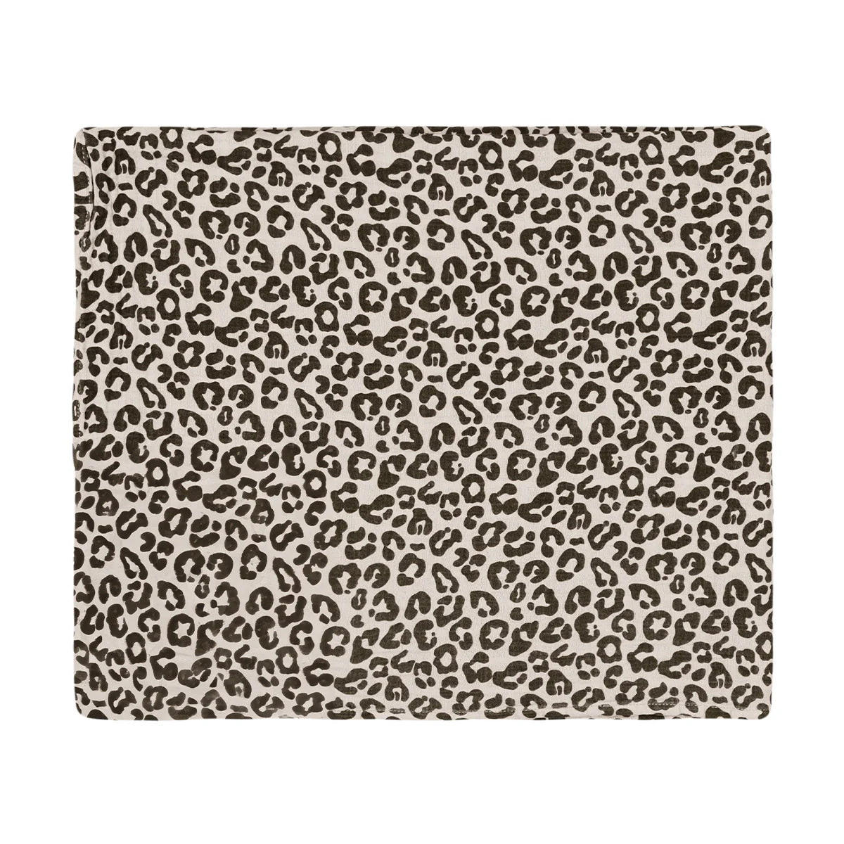 Paréo Léopard Rose in April