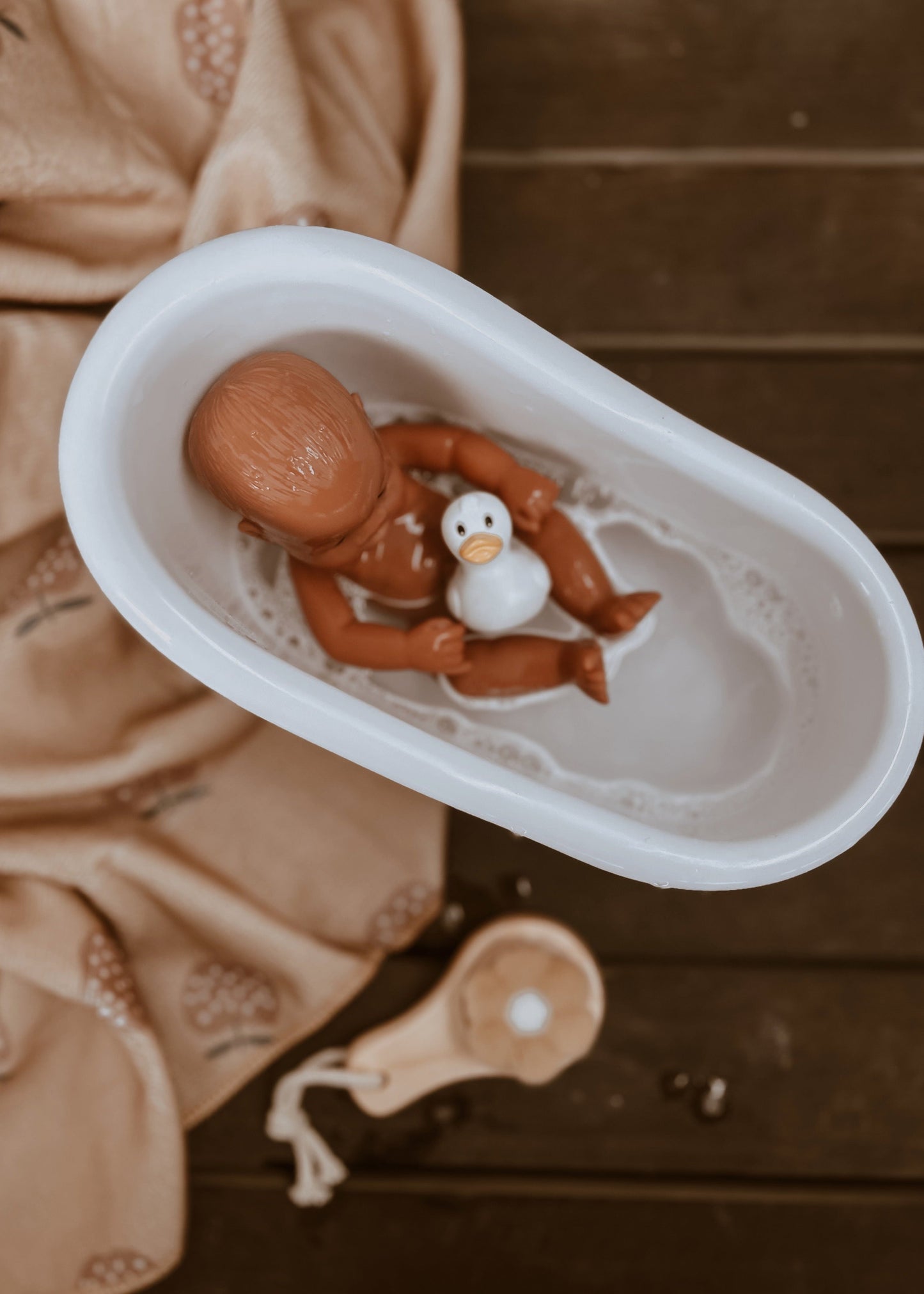 Petite baignoire pour mini poupée