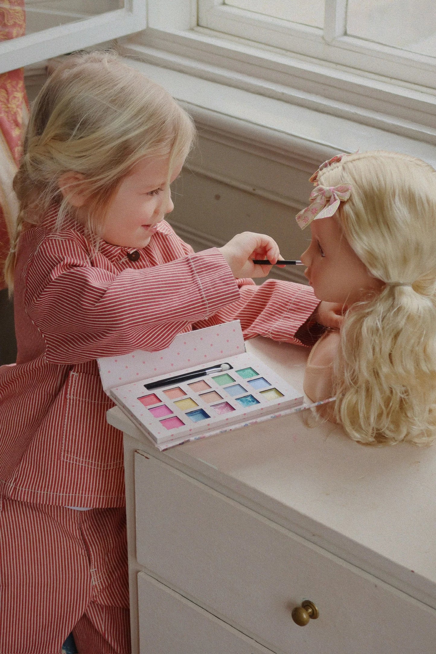 Le salon de maquillage de Lili
