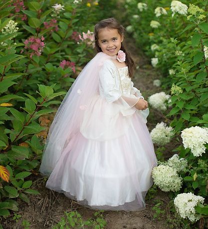 Cape en tulle avec petites roses