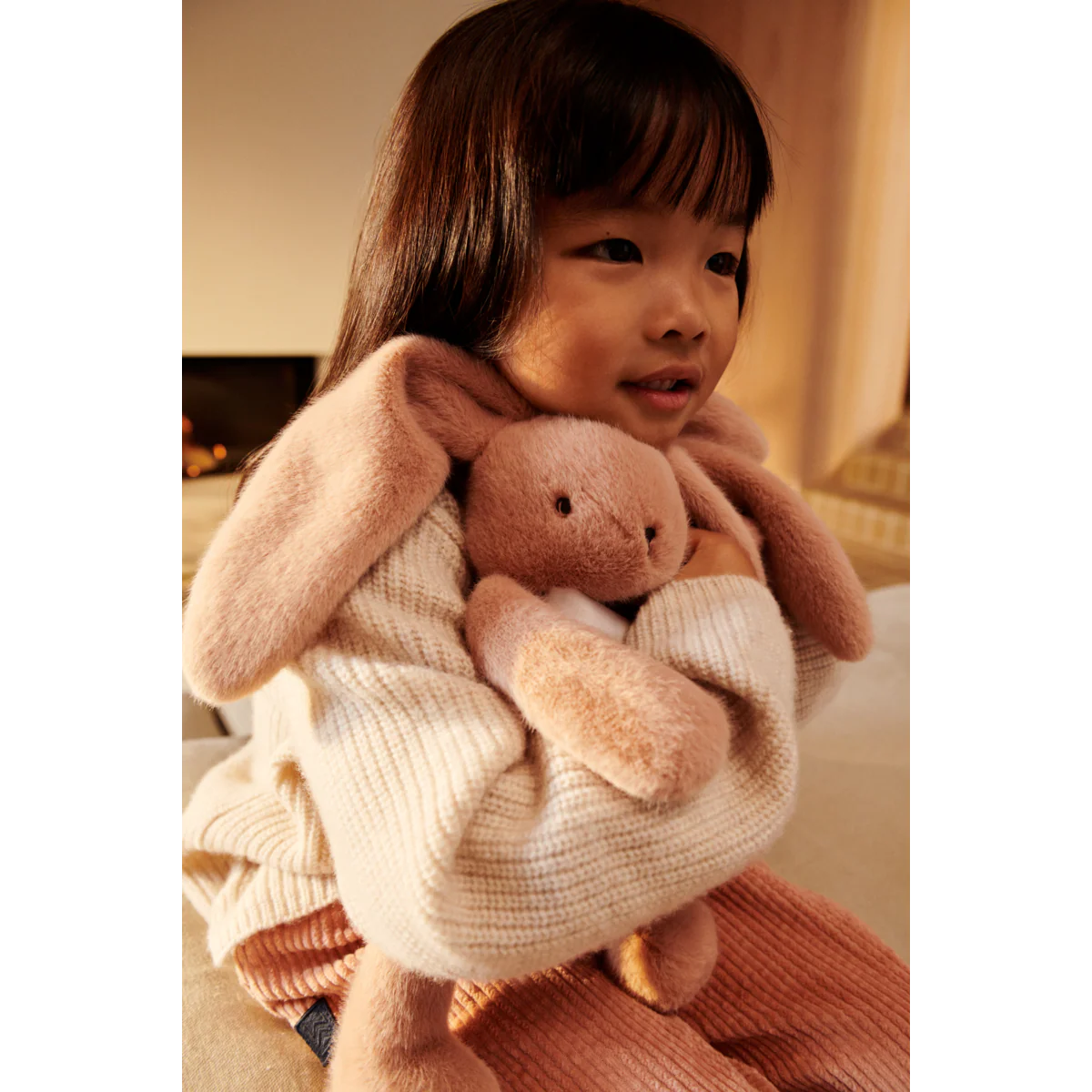 LAPIN EN PELUCHE BLUSH