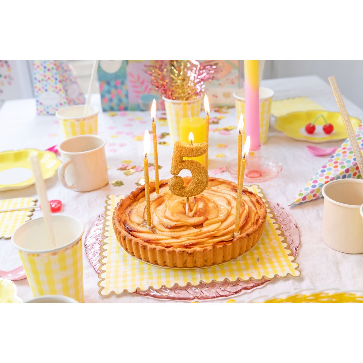 Lot de 12 bougies à paillettes dorées