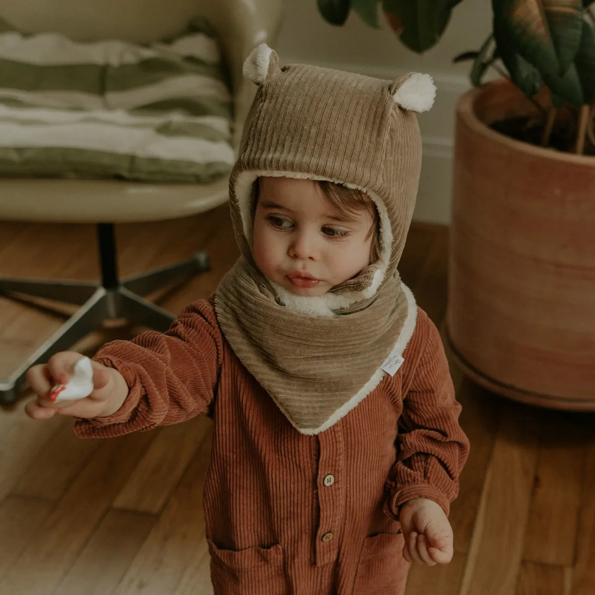 Bonnet velours taupe
