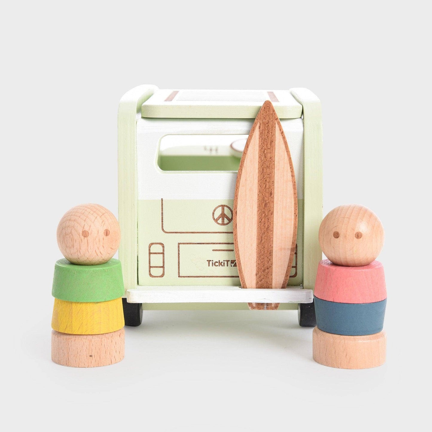 Van d'aventure en bois
