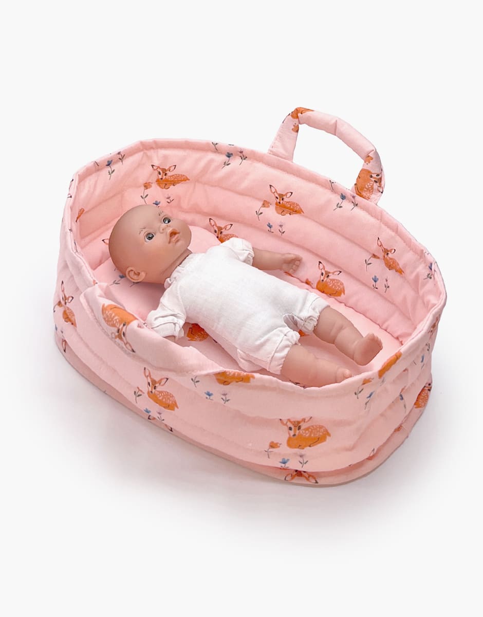 Couffin en tissu pour mini poupée