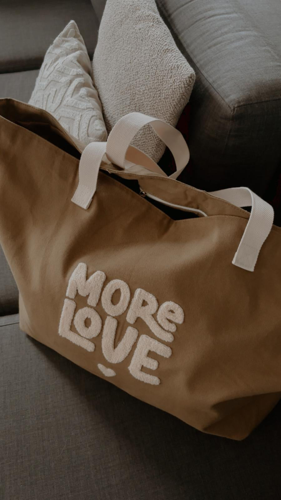 Sac RL - More Love