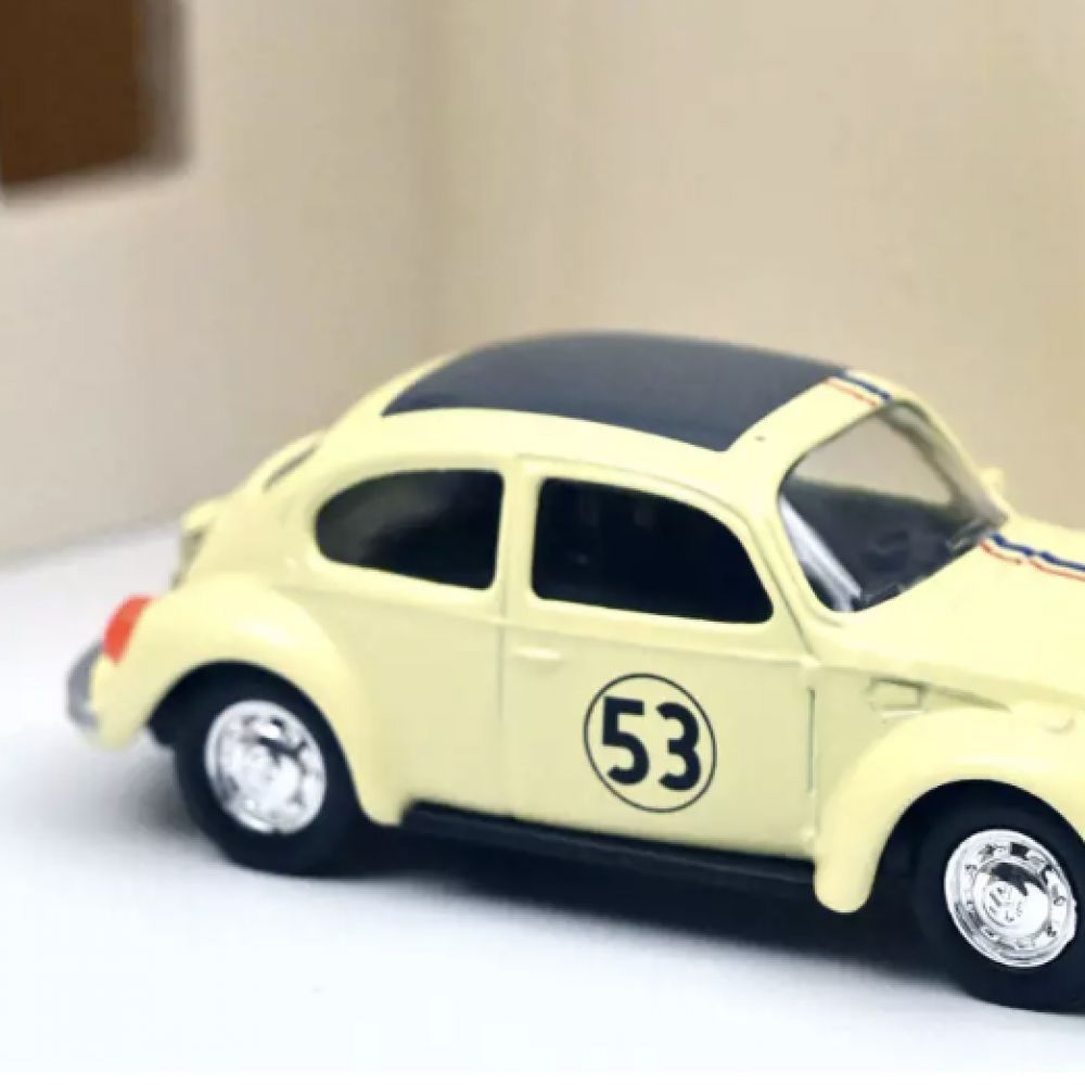 Petites voitures 1/64