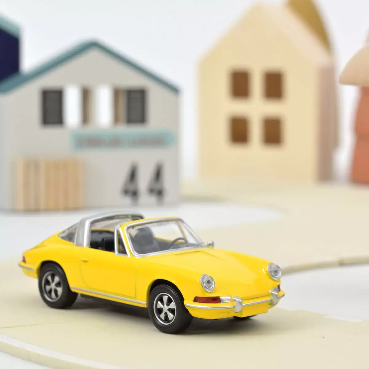Voiture 1/43 ème Norev