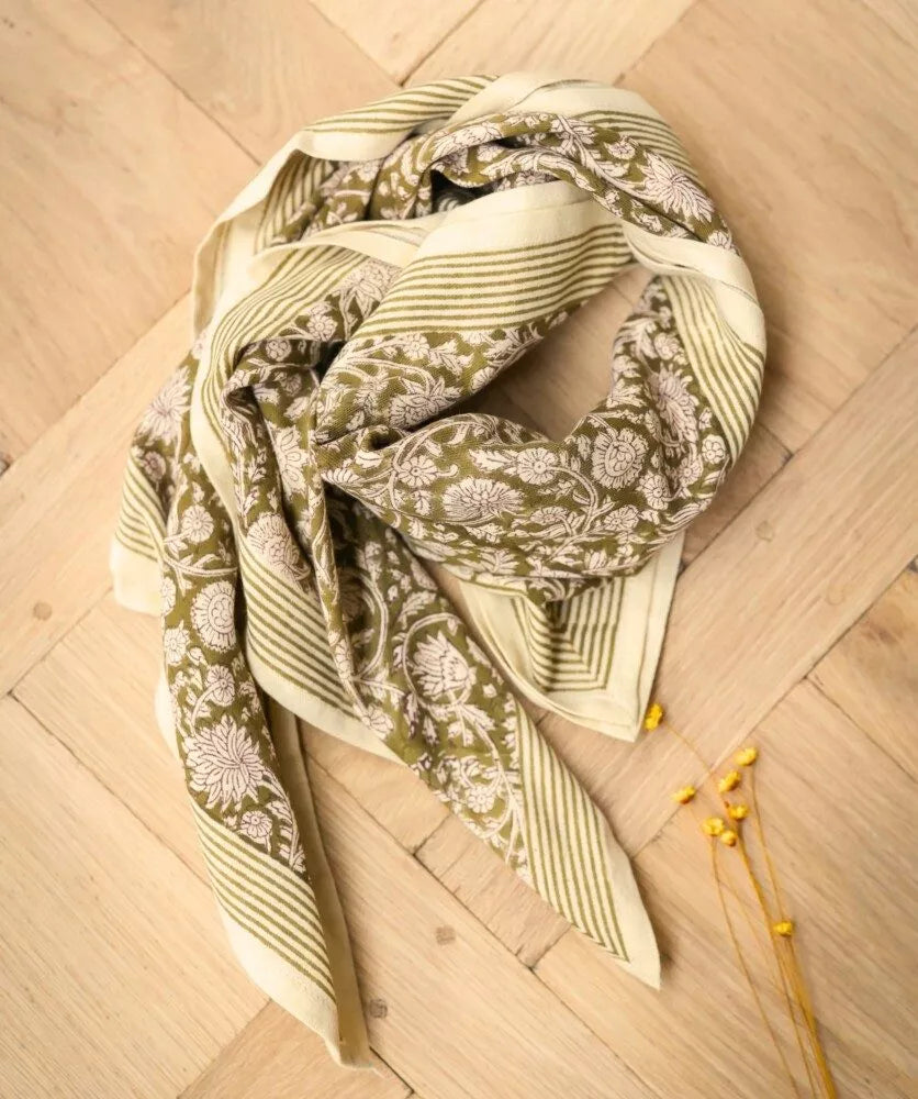 Foulard grand format - anjali kaki