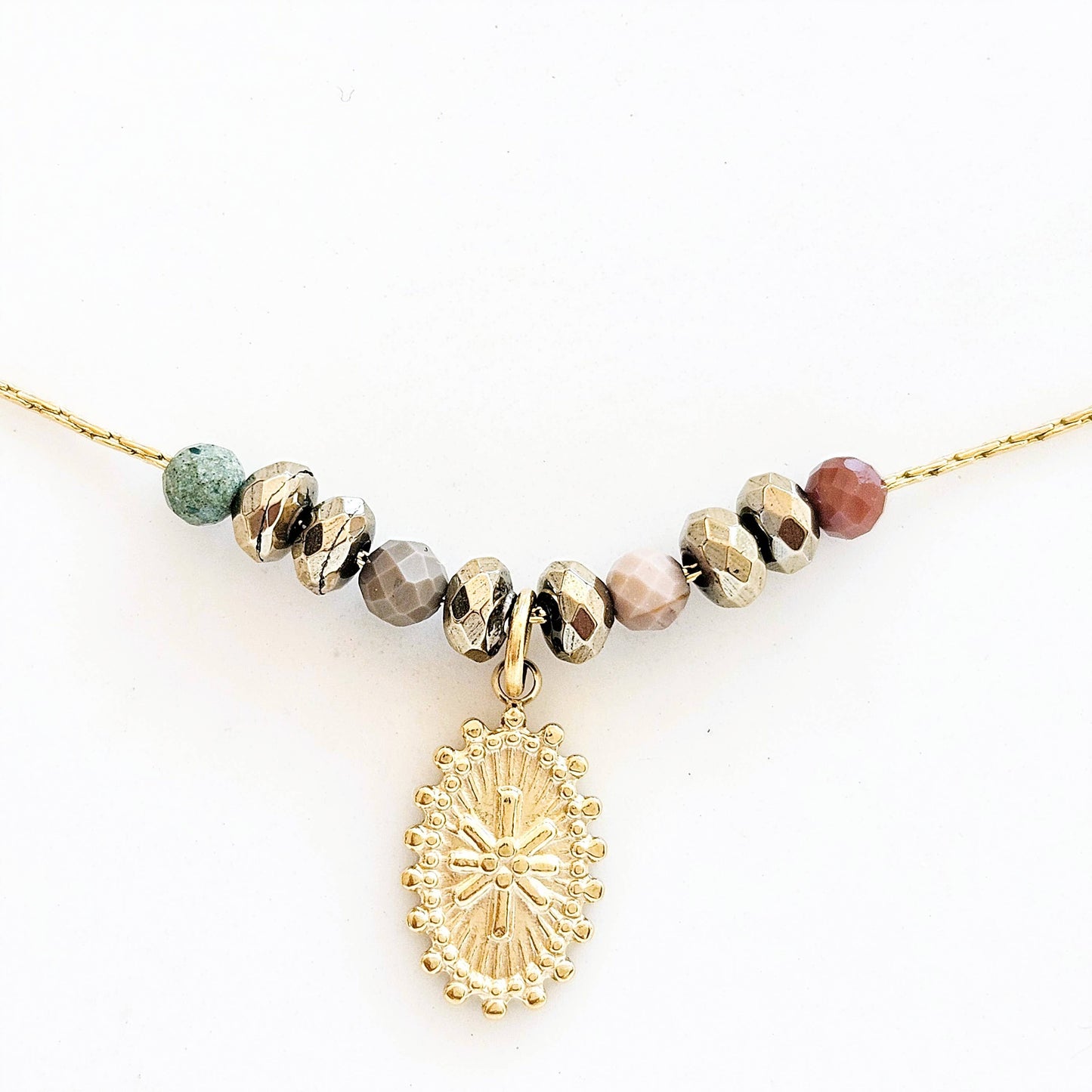 Collier aura Maya