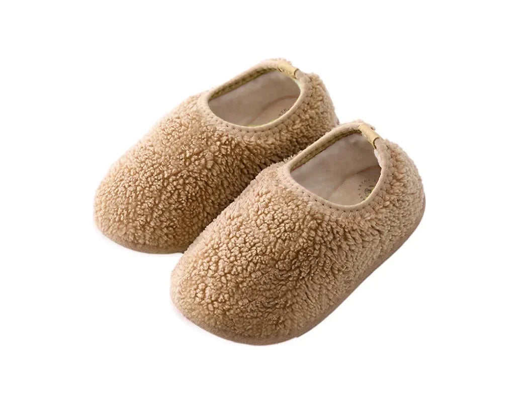 Chaussons en moumoute Beige