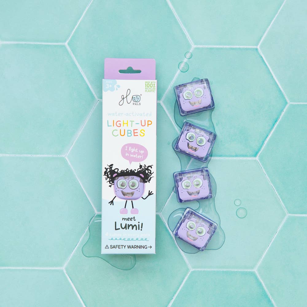 Cubes lumineux pour le bain violet II