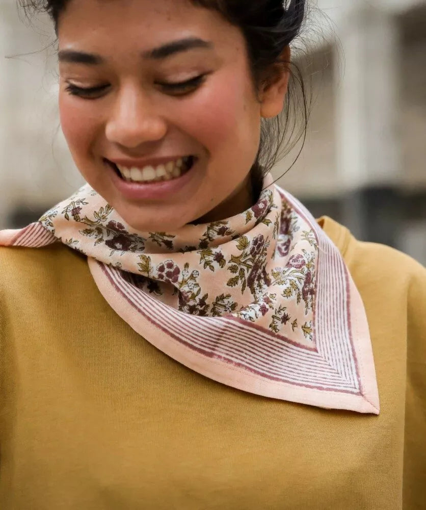 Foulard petit format - soledad rose poudre