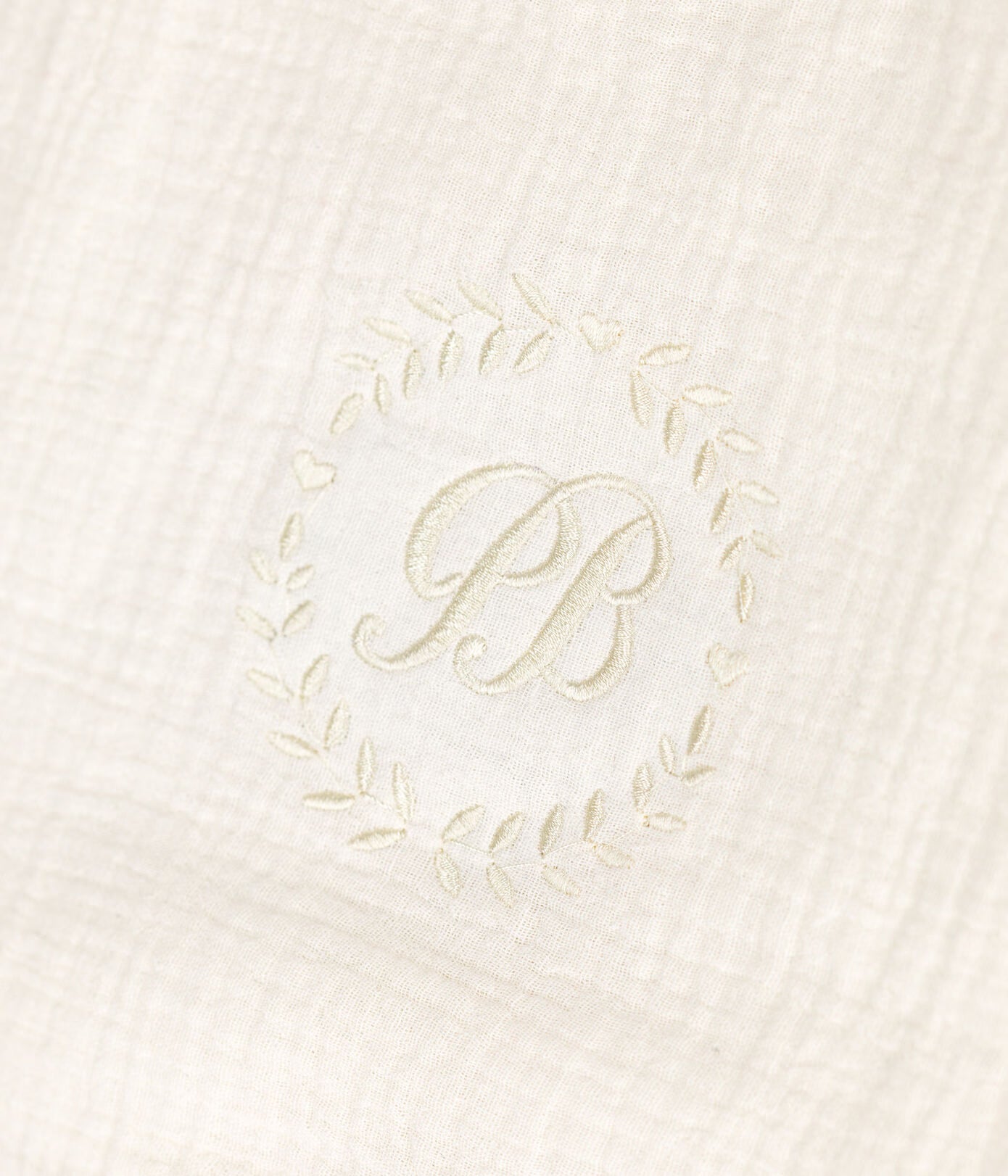 Valisette naissance en gaze de coton brodé