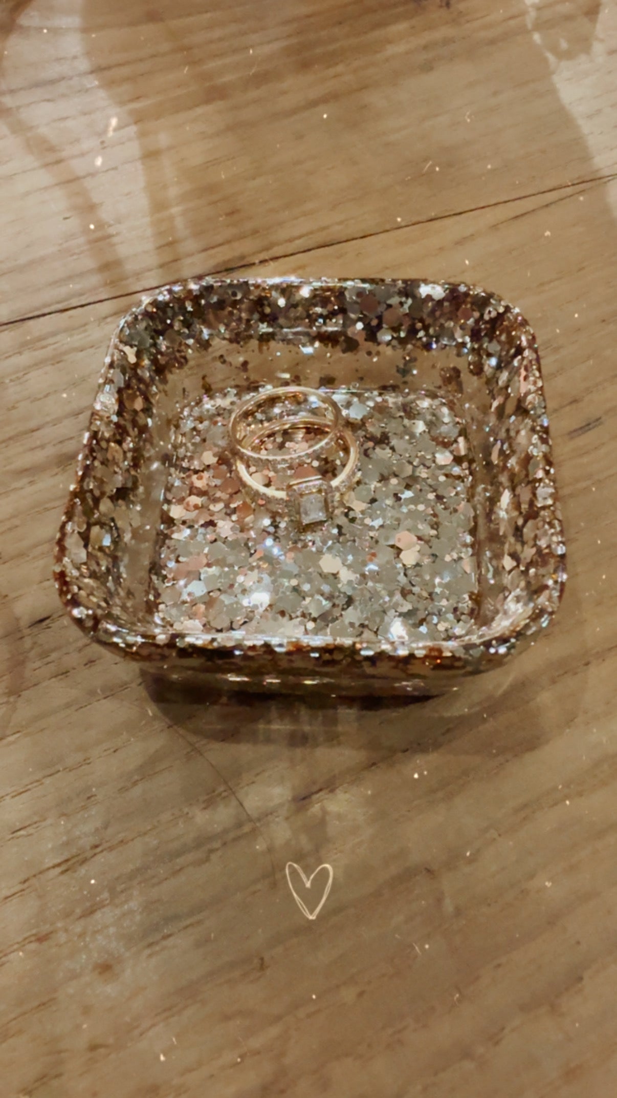 Petite coupelle à bagues carré à paillettes