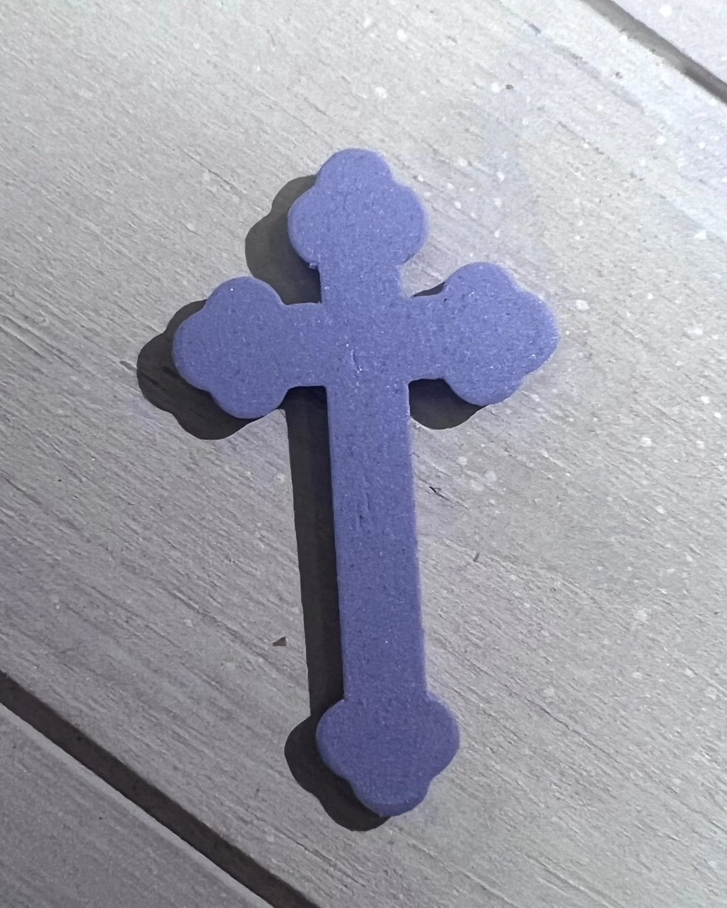 Crucifix aimant 4,5 cm