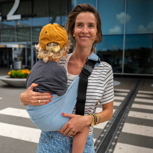 Porte-bébé Wildride Denim bleu ciel rayé blanc