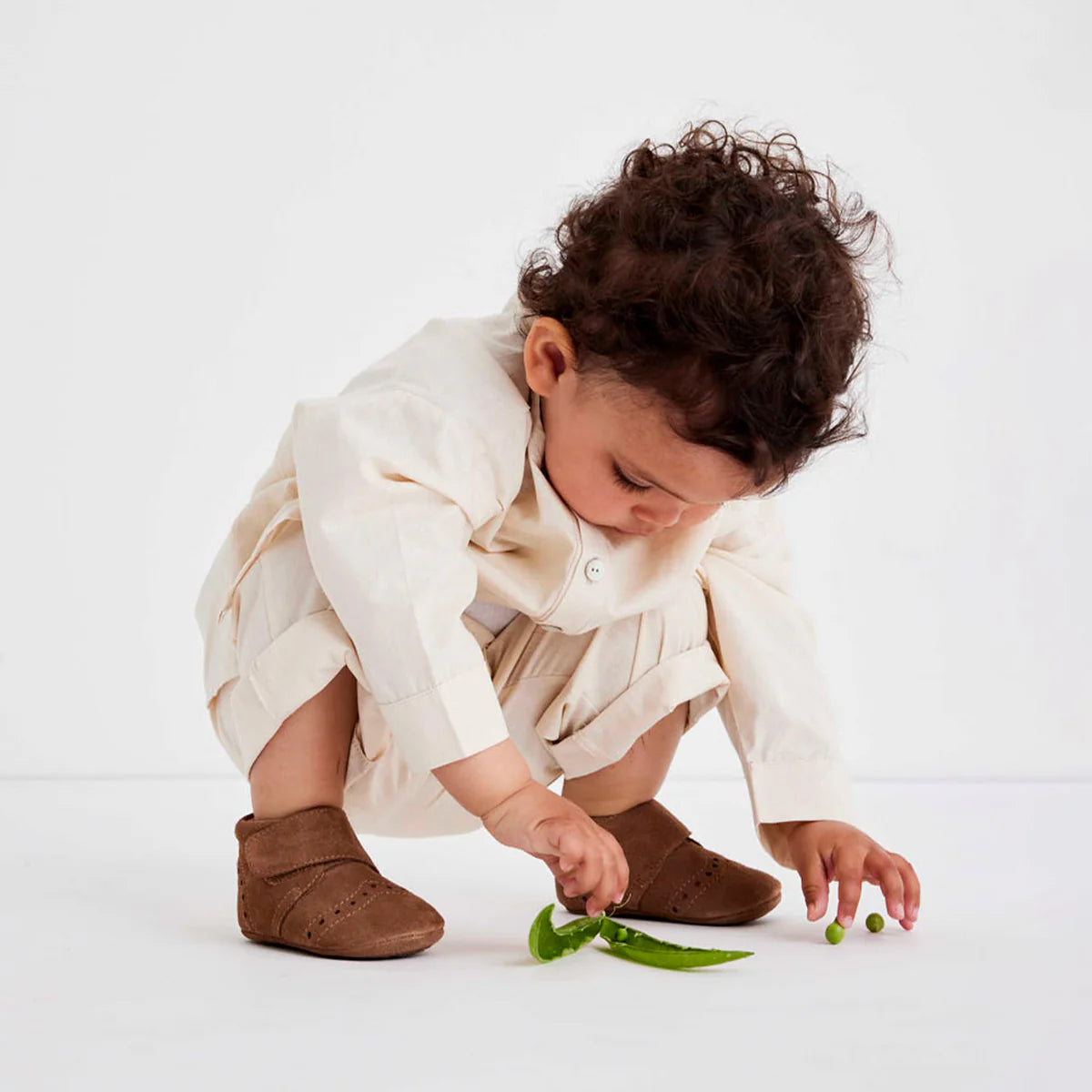 Chaussures d’intérieur Petit camel à scratch
