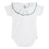 Body blanc, col festonné vert jade