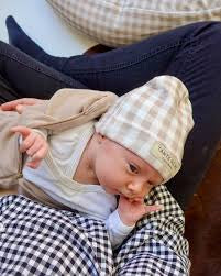 Bonnet de naissance en jersey