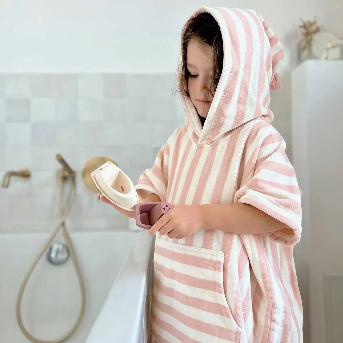 Poncho de bain à rayures