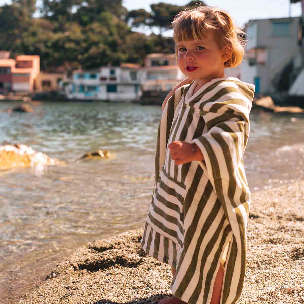 Poncho de bain à rayures
