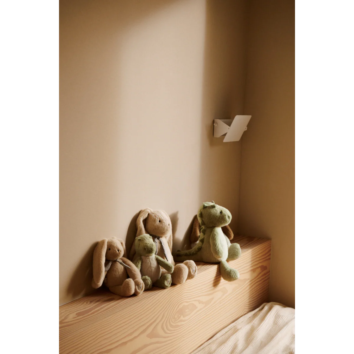 LAPIN EN PELUCHE BERTO