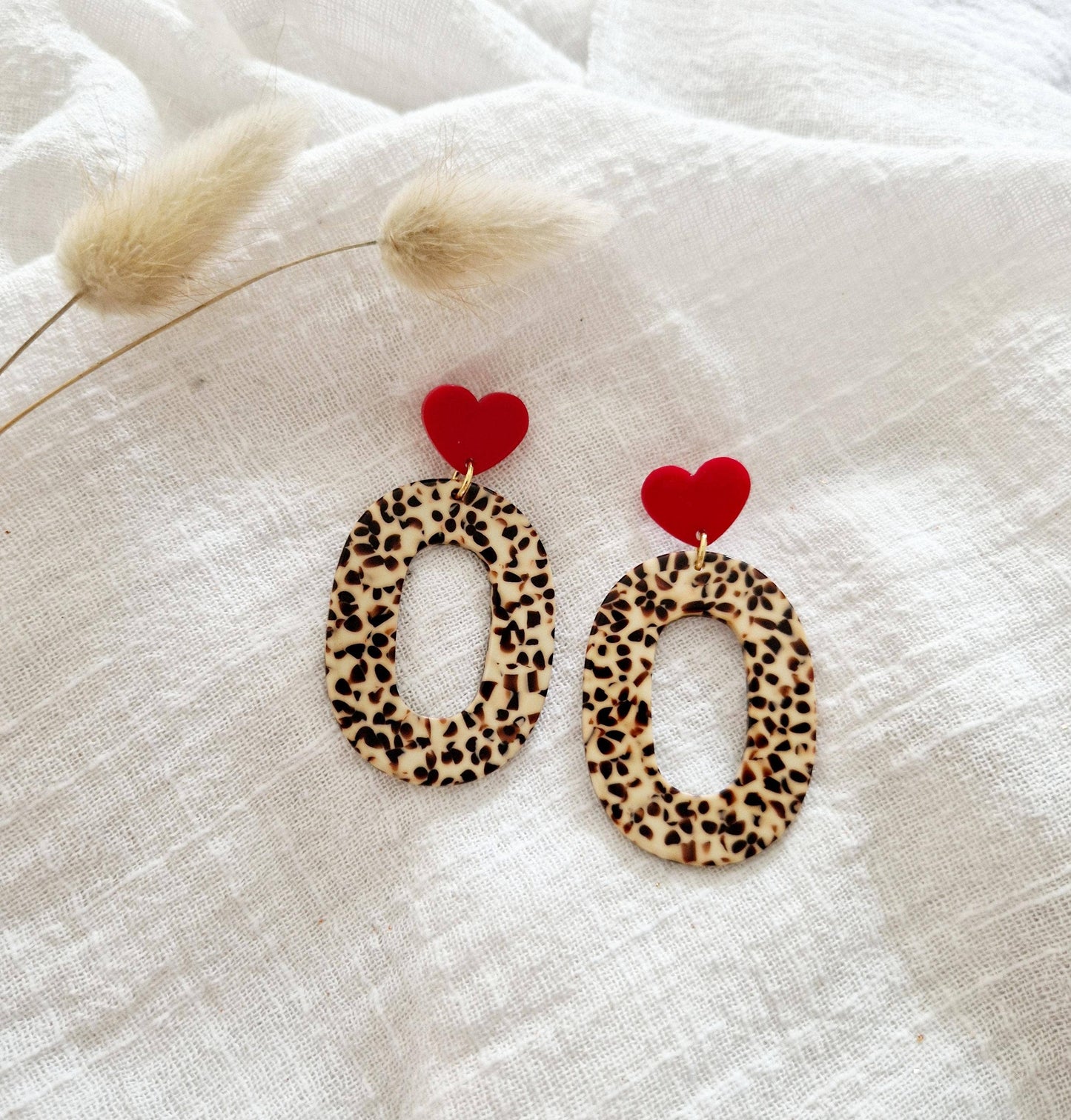 Boucles d'oreilles Léopard / coeur rouge