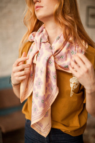 Grand Foulard Latika "Flora Bold" - Lavande