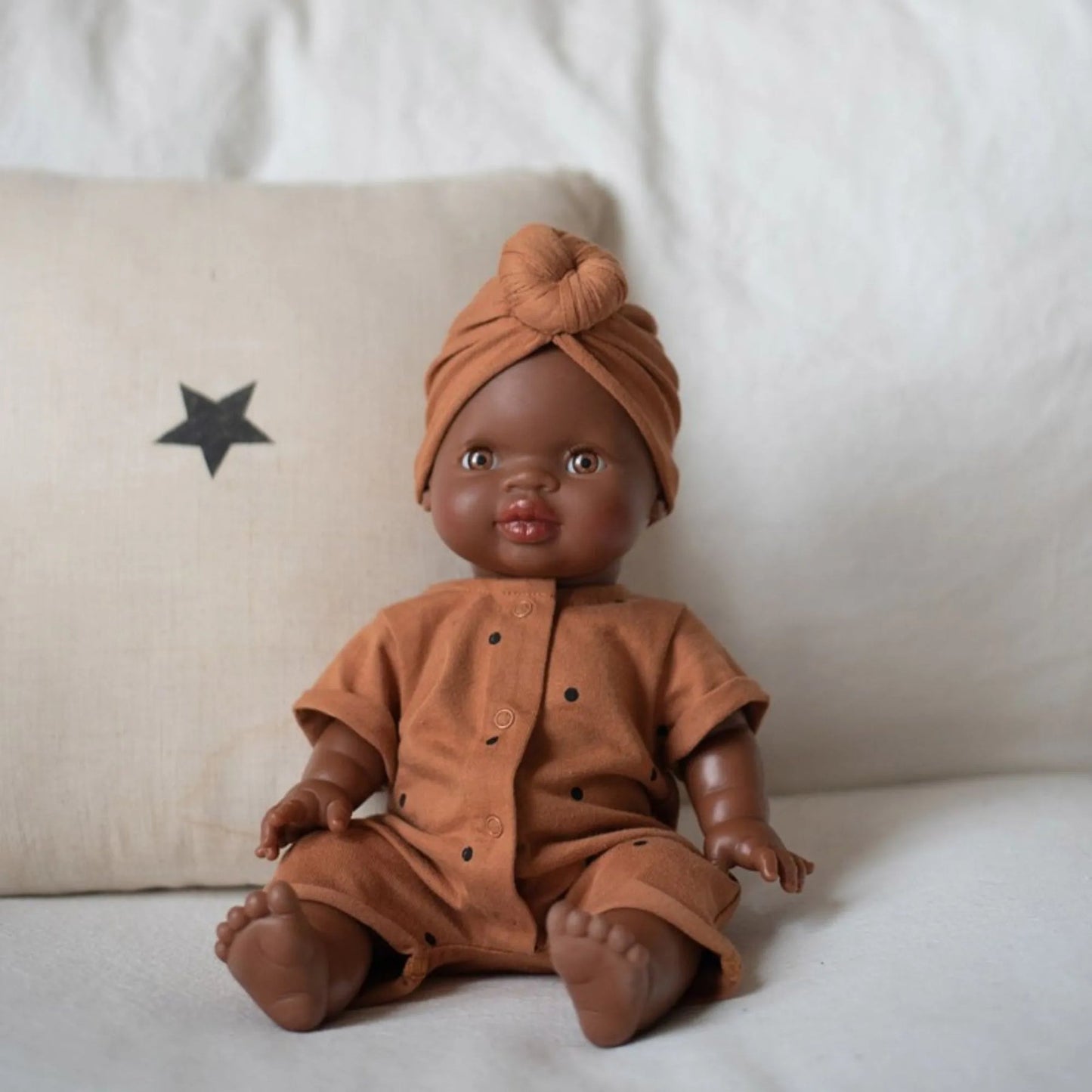 TENUE DE POUPÉE TURBAN   -   DOTS   NUT