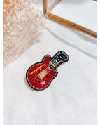 Broche brodée guitare rouge