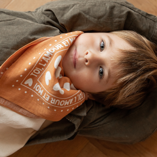 Petit Foulard coeur Toi l'Amour marron/blanc