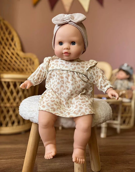 Émilie, poupée Cuties 36cm à corps mou et yeux dormeurs