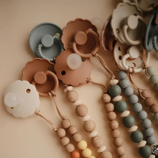 Attache tétine silicone  Mushie